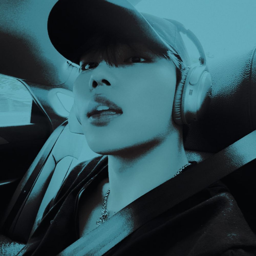 ᅟ𝐄than, 𝐌.