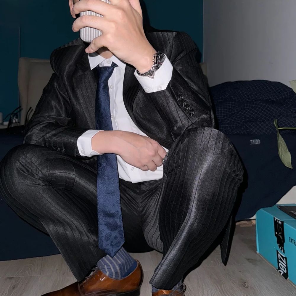 suit&rubber