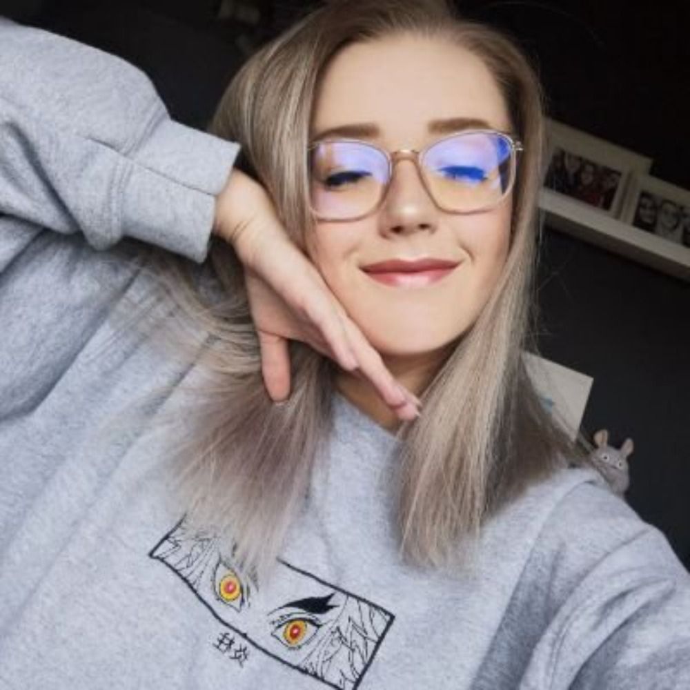 ❄️ • angi