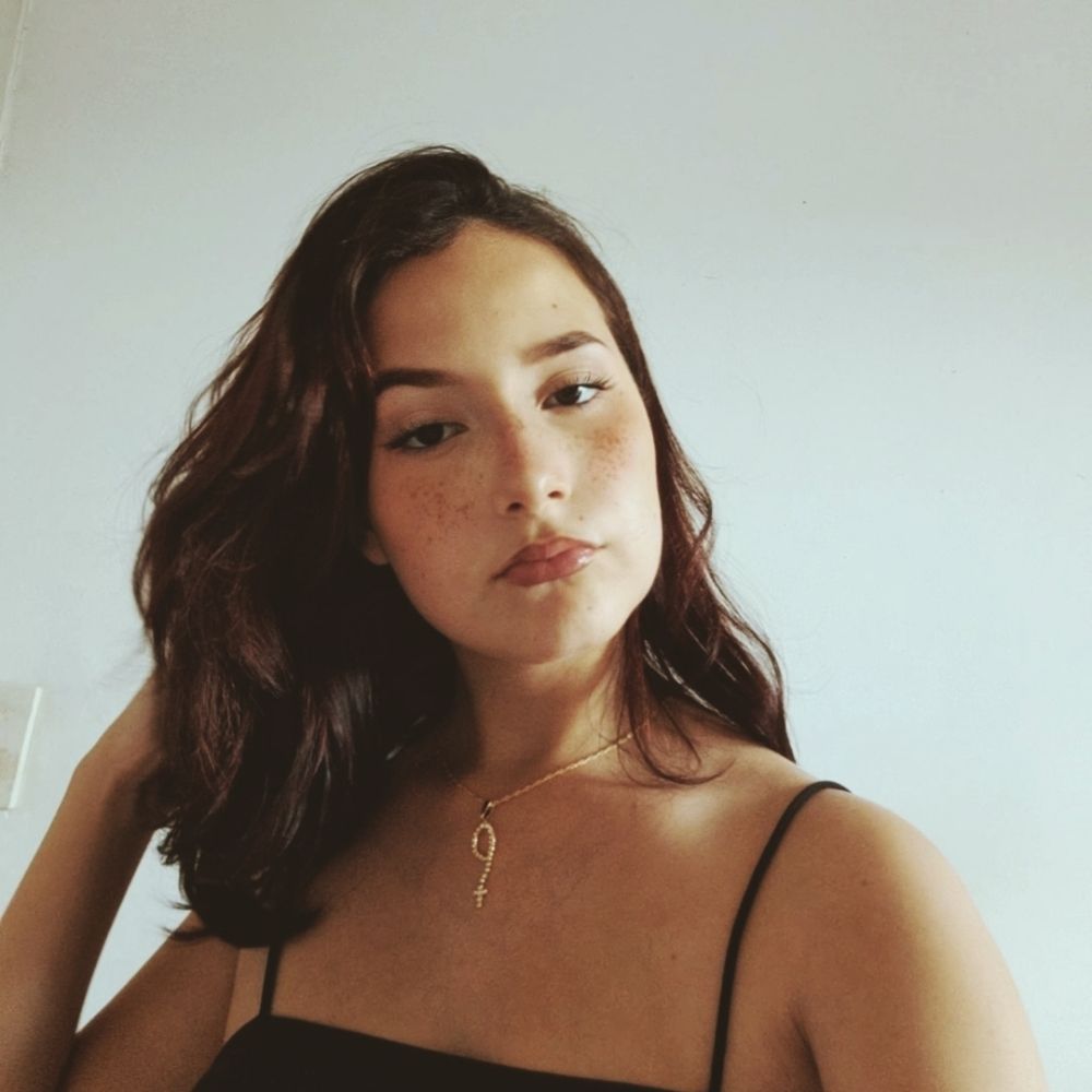 ♱