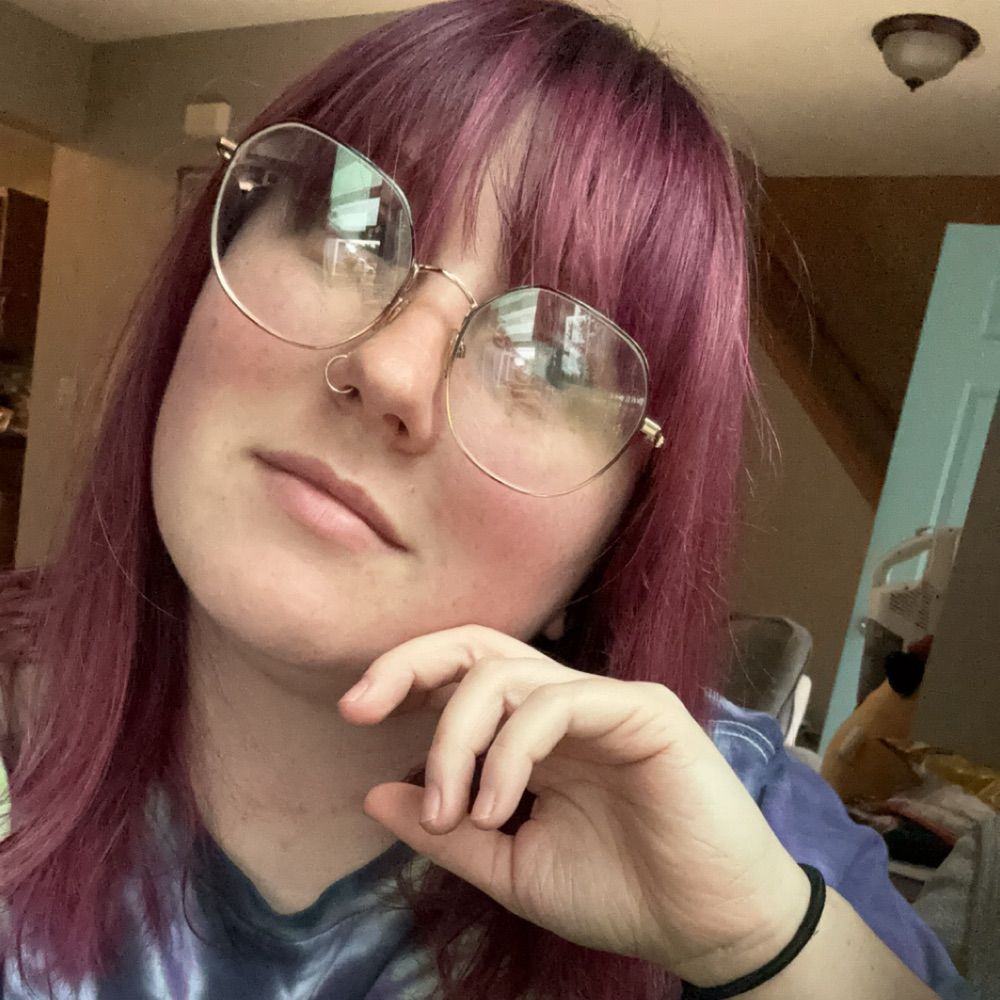 Mia (she/her)