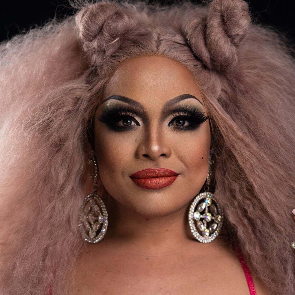 DeeDee Marié Holliday