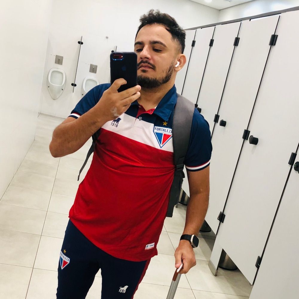 Clésio Queiroz 🦁🇫🇷