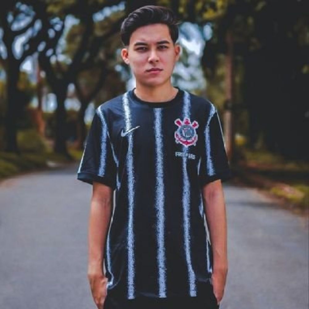 Max The Best!🦅