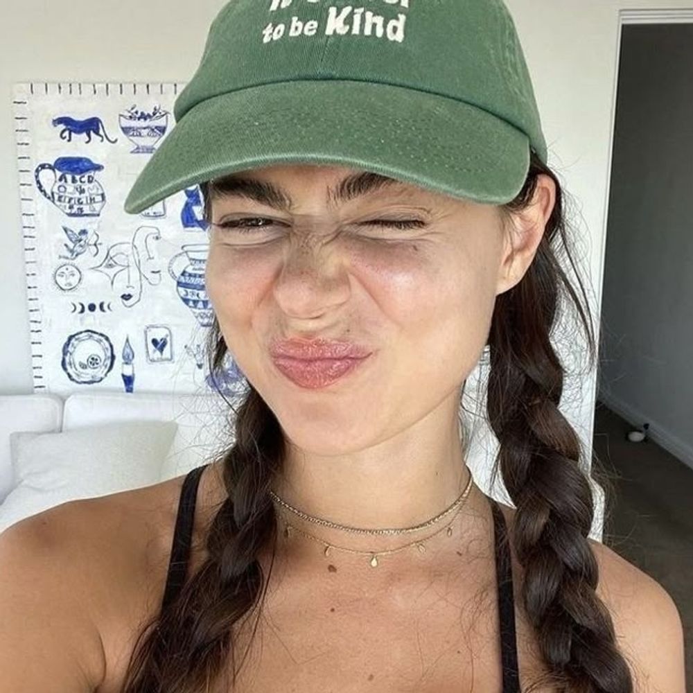 ⋆.˚julieּ ֶָ֢.𝜗𝜚