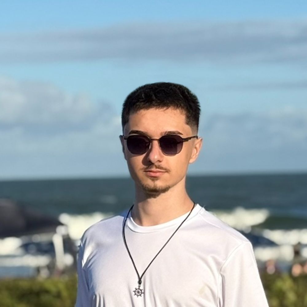 arthur 🇧🇷 / kitajs.org