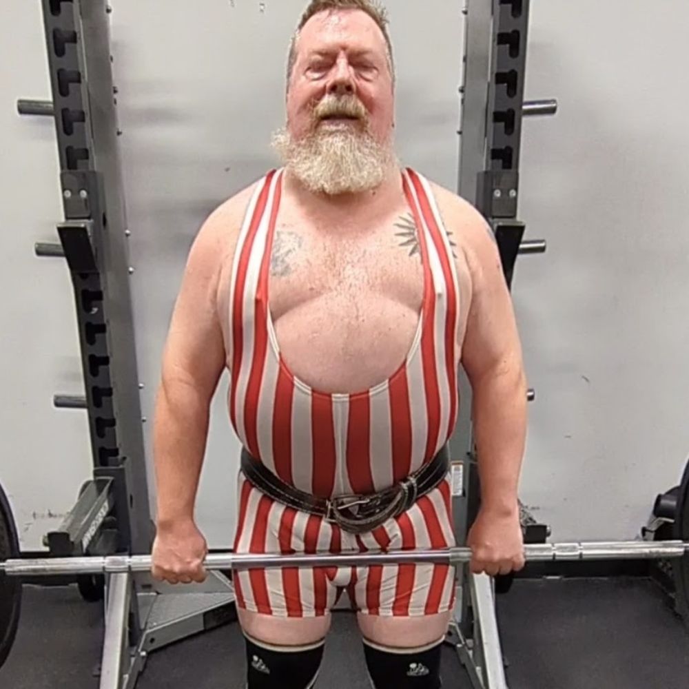 Chonk to Stronk 🐻‍❄️🎅🏋️‍♂️🏳️‍🌈🇨🇮🇺🇦