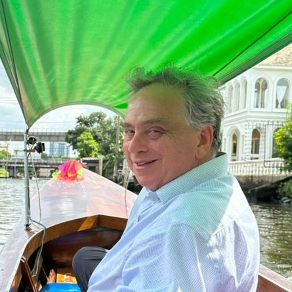 Mark Nesbitt