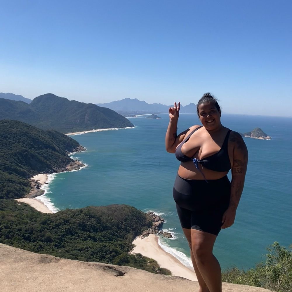 gabie Fernandes 