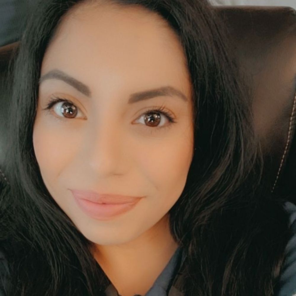 Mercedes Macias Aguilar
