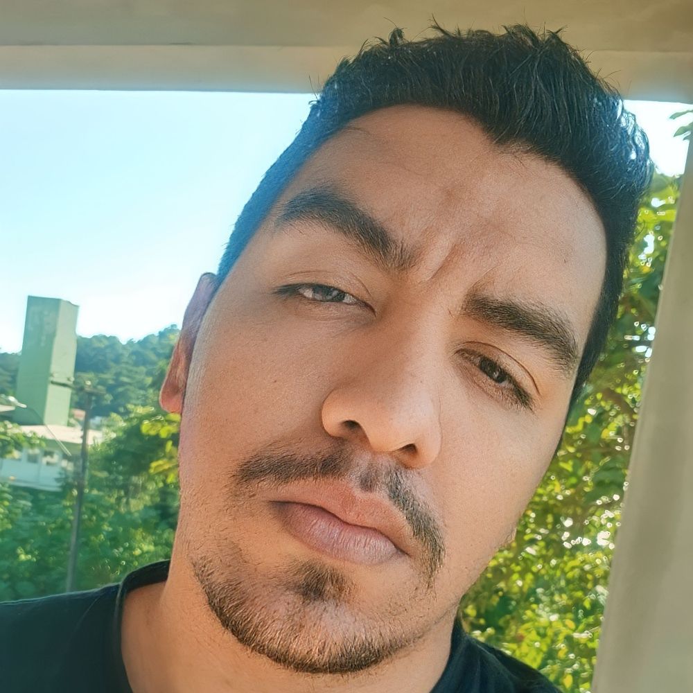 Luis Medeiros