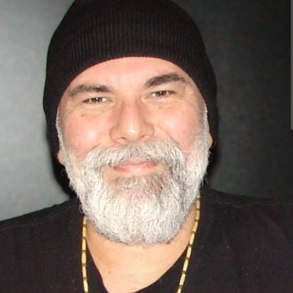 JOE BENITEZ 