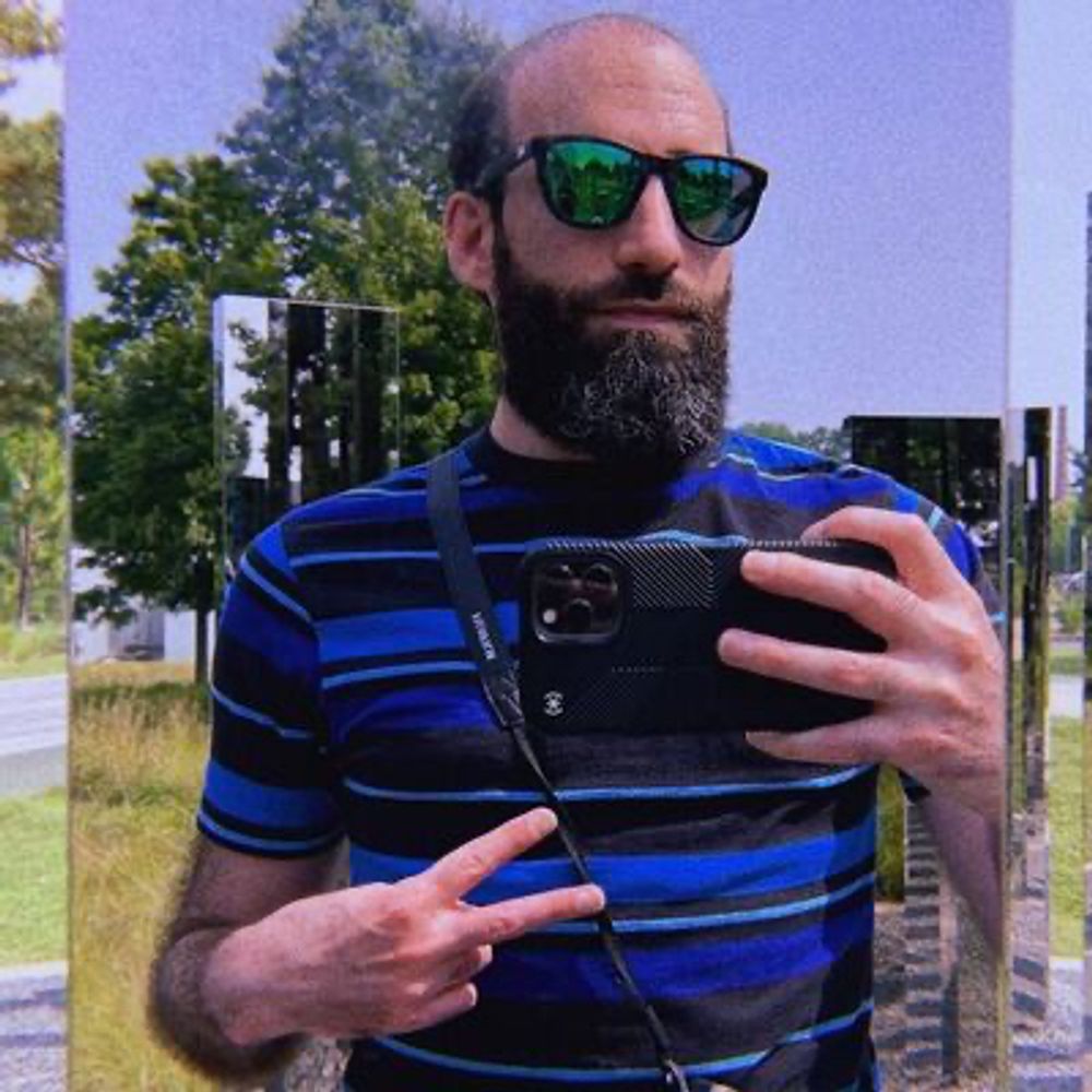 josh.hofer