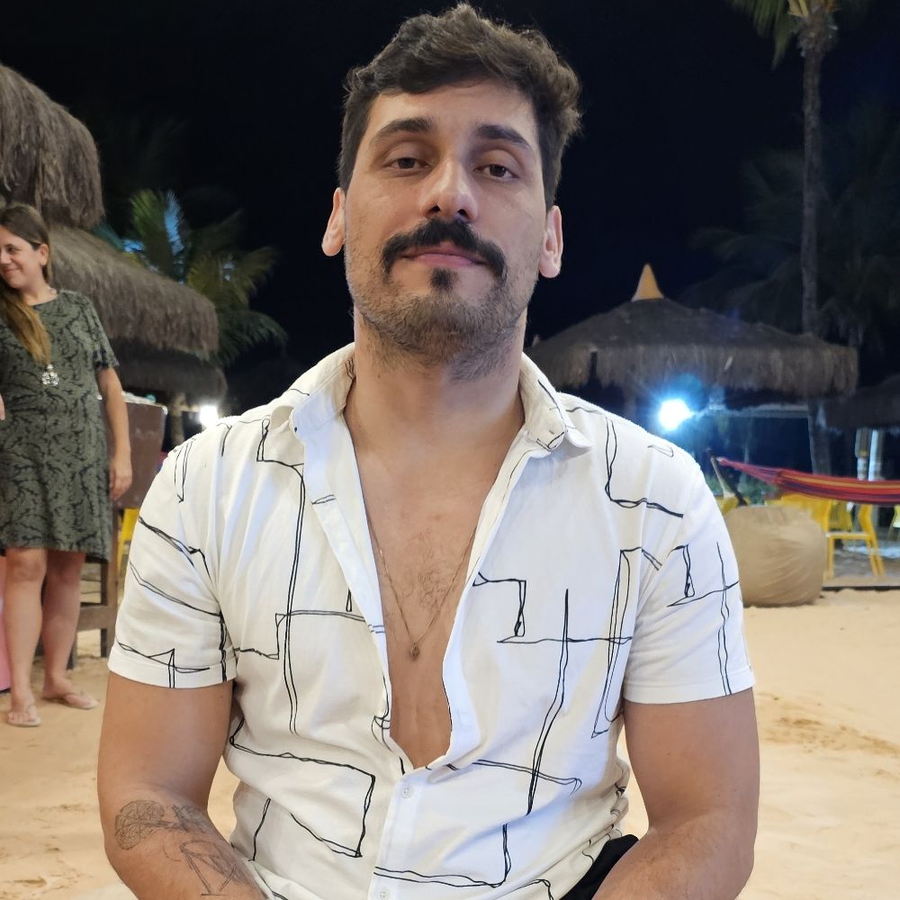 Alisson T J 