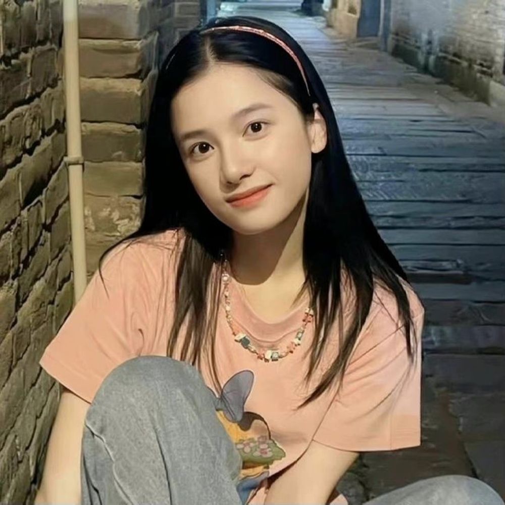 Jingyi.