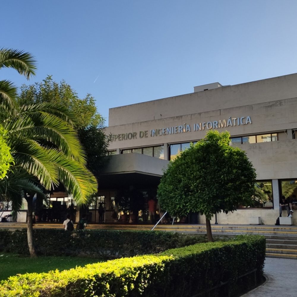 Escuela Técnica Superior de Ingeniería Informática US
