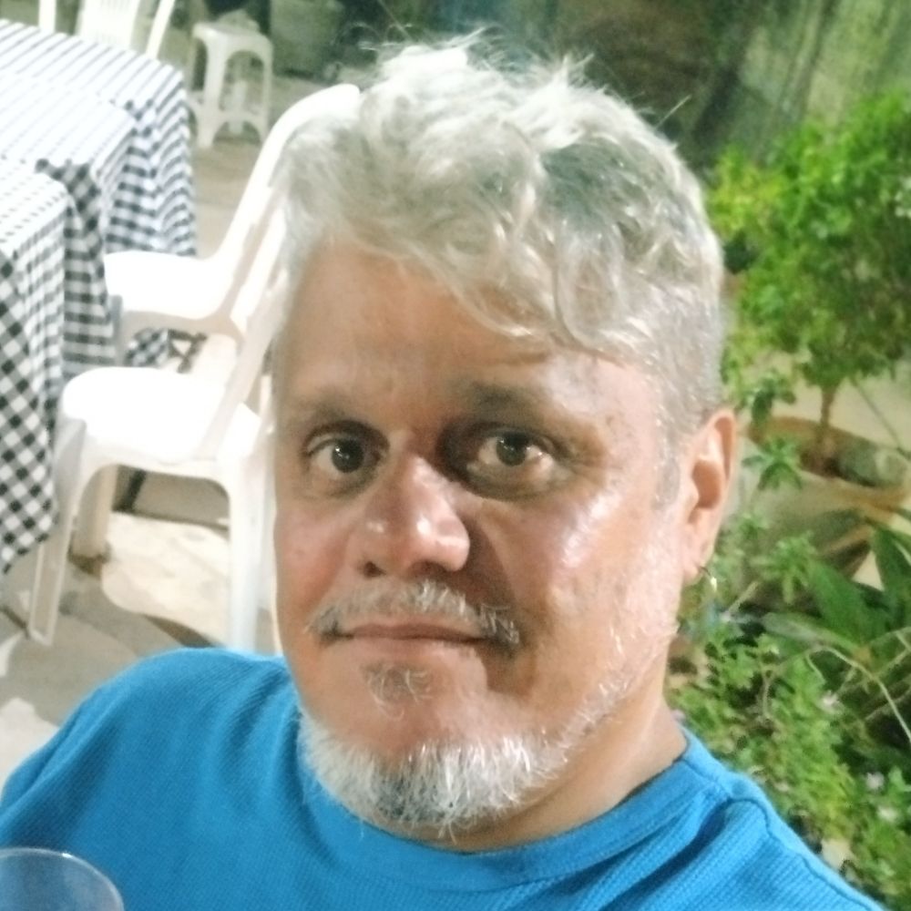 ZéHélder