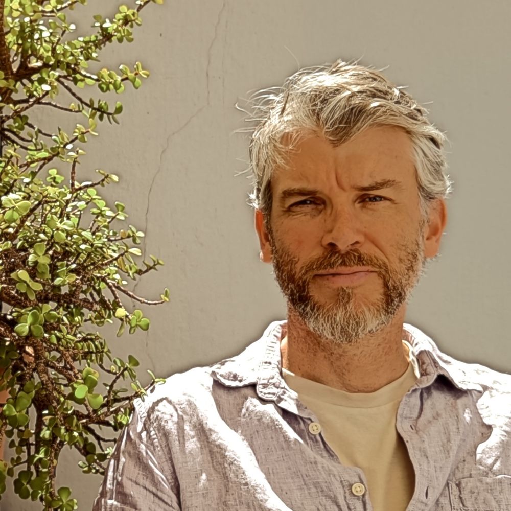 Dónal Mac Erlaine // Editor // Author