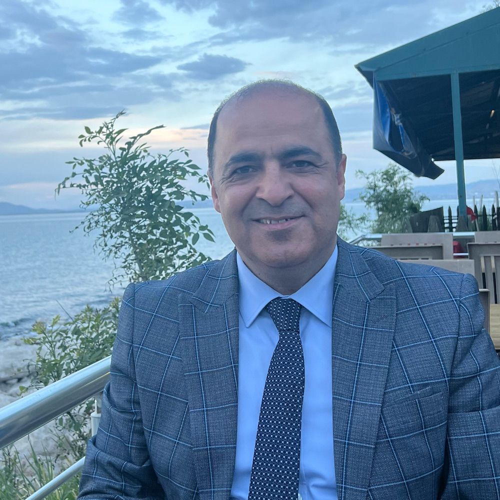Av.Burhan Aksoy