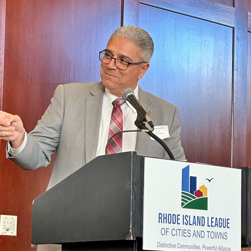 Mayor Bob DaSilva