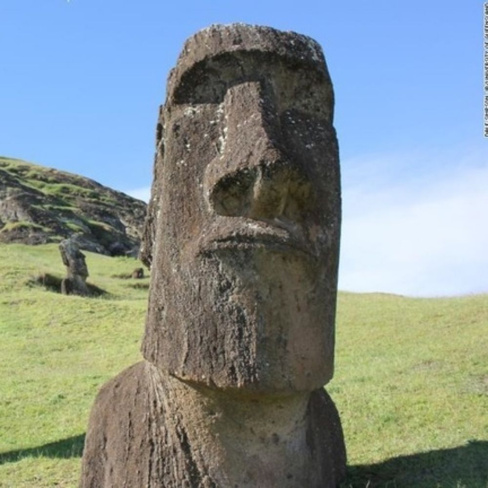🗿ﾓｱｲ🗿