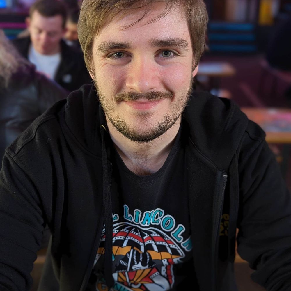 Chris R-S