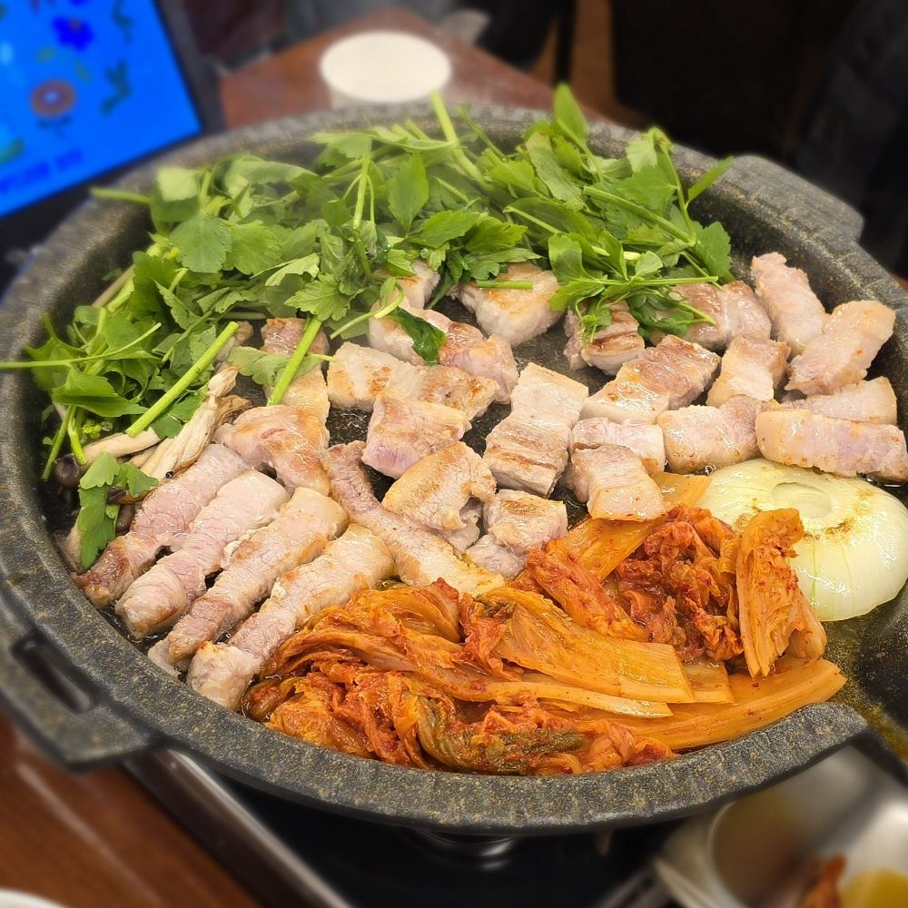 출근하자마자퇴근하고싶은직장인연합회 광화문지부원