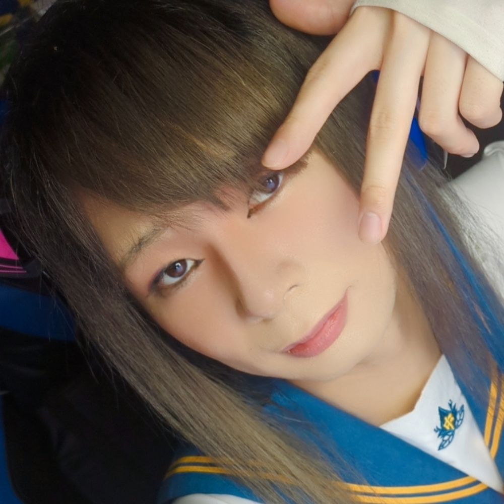 Twitch 女装のブロスター