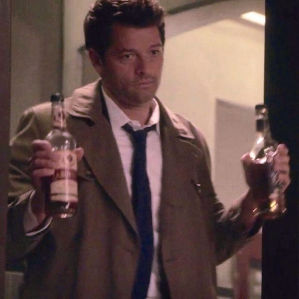 mace.