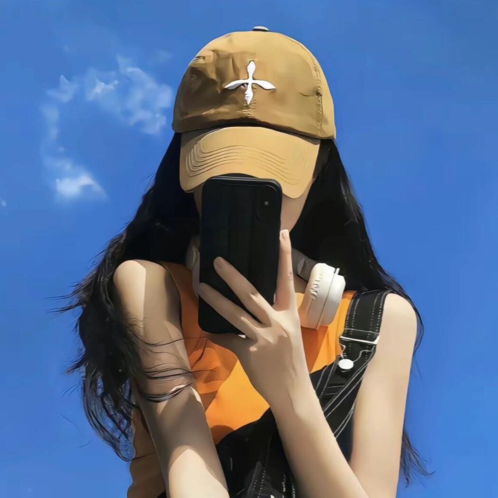 Ava
