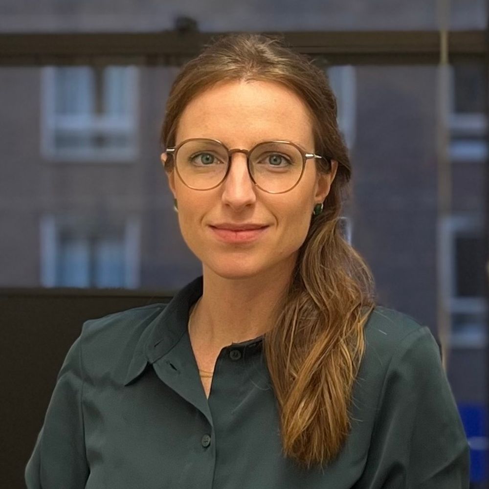 Dr Patrizia Pezzoli