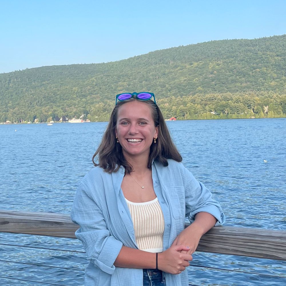 Hannah Kubinski (she/ her)