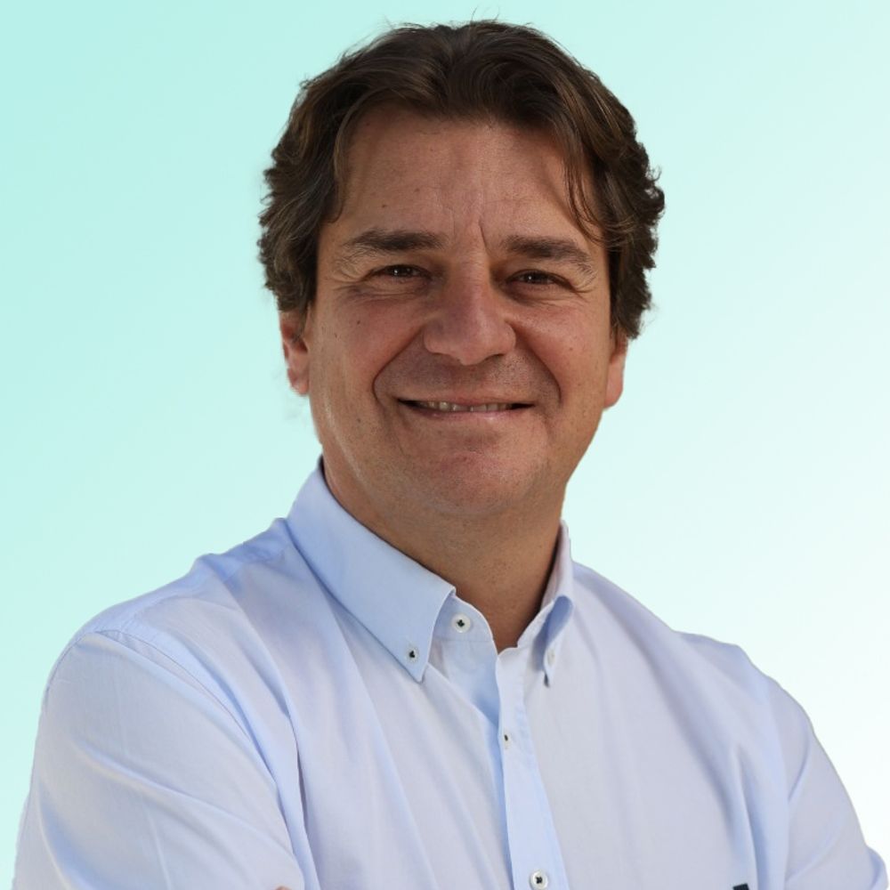 Javier Ayala