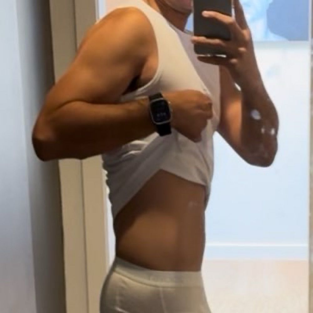 Hung Latino Bttm 🍑