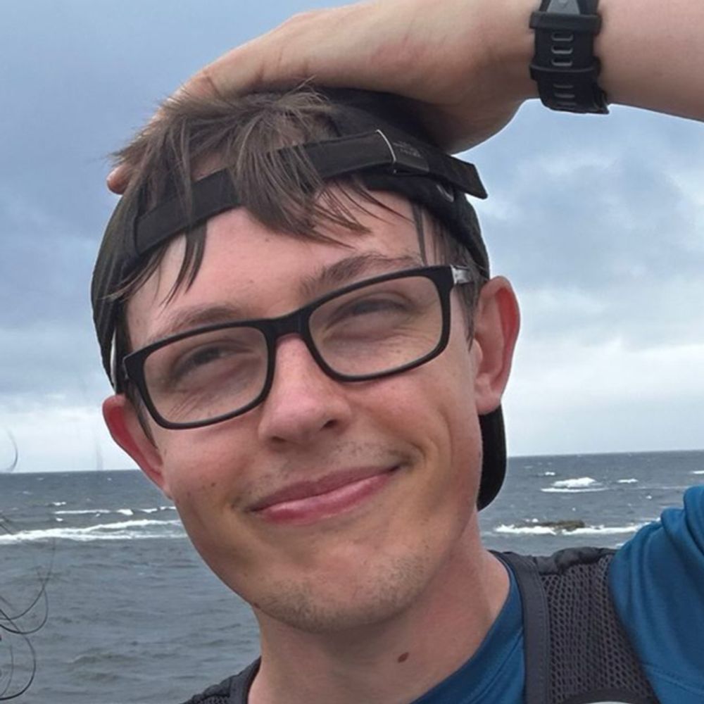 Dr Ross McInnes