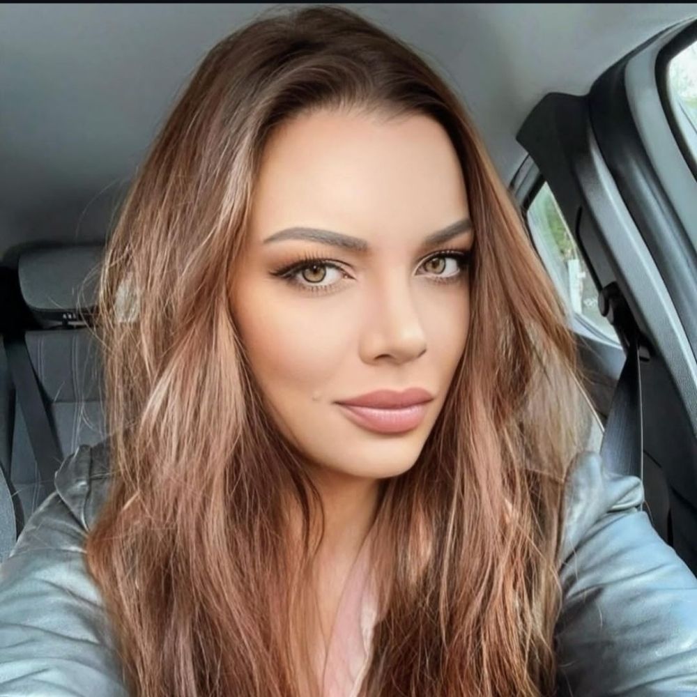 Sofia Howell