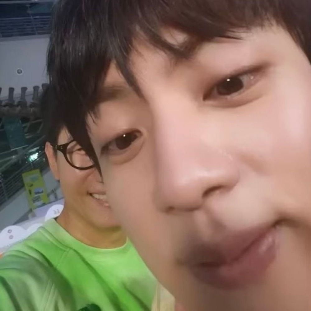 Pry central seokjin 