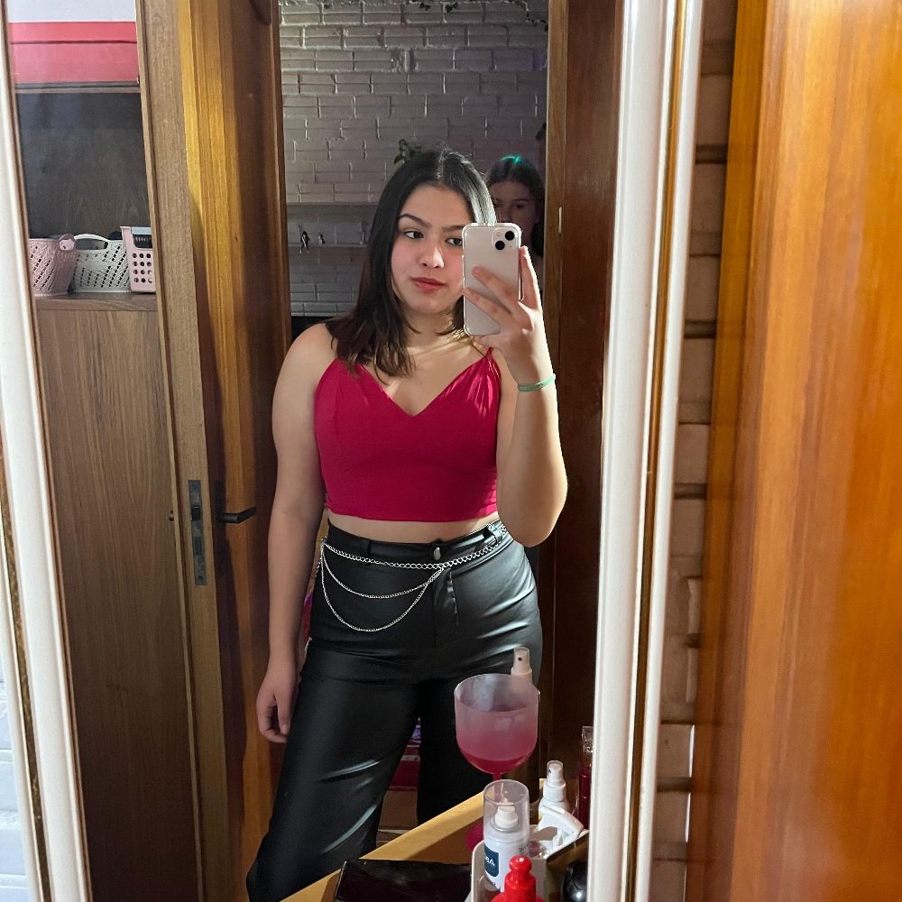 Karen Batista;