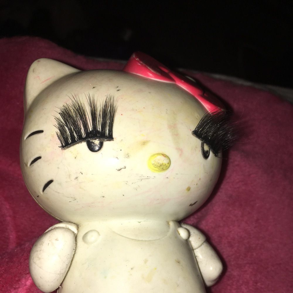 hello kitty cilhuda 