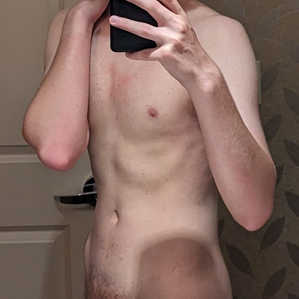 james🇨🇦🇮🇹 Twink Vers😌