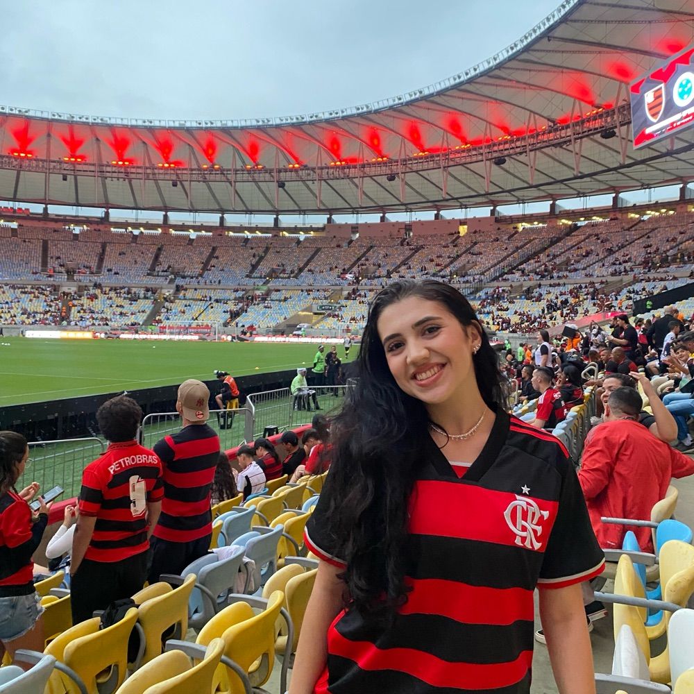Manu Fernandes 