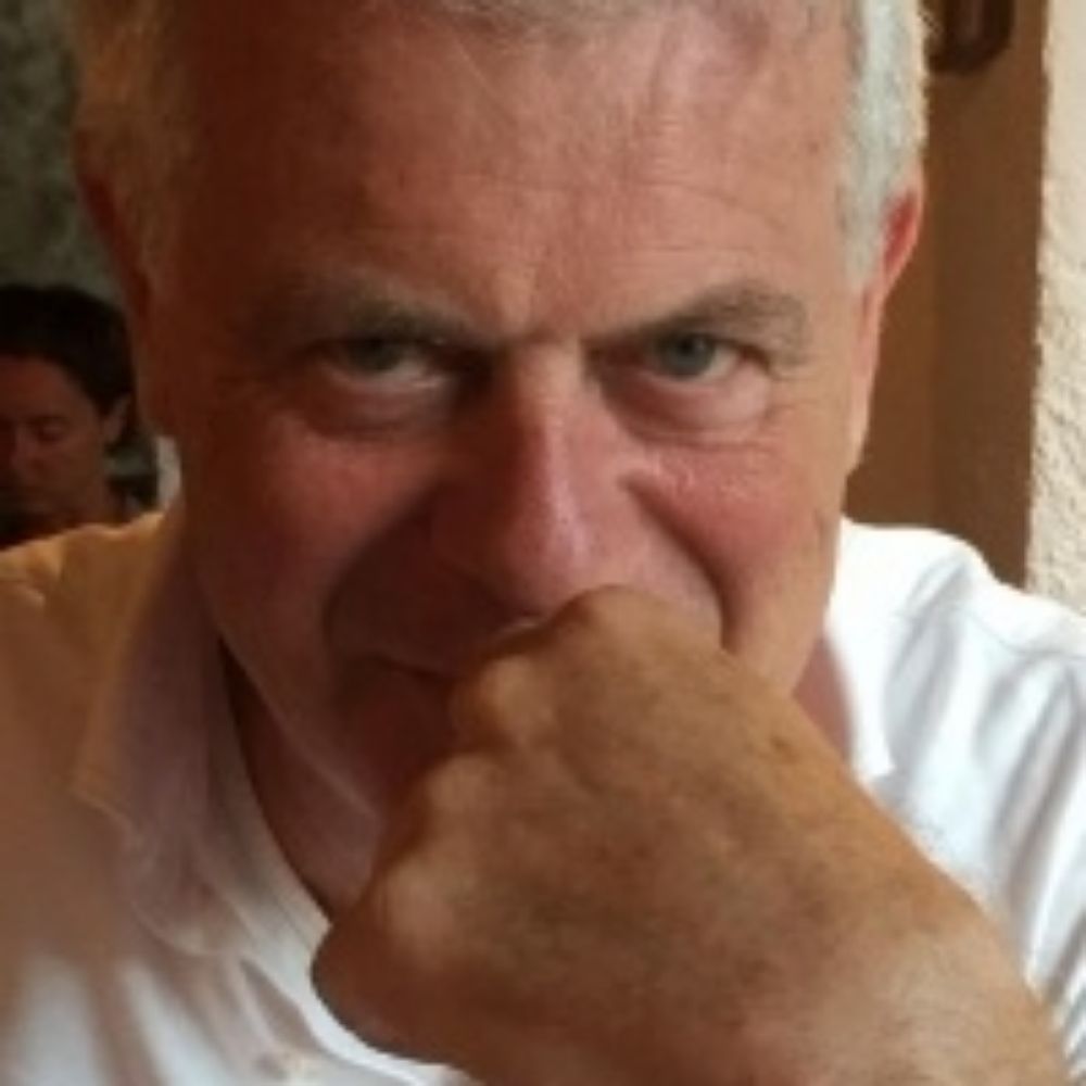 Ton Stierhout