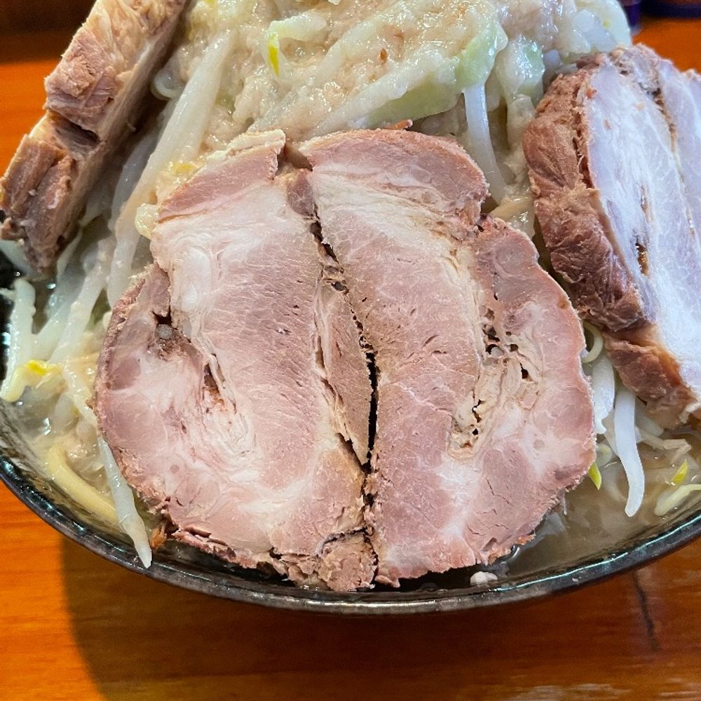 まこうじん