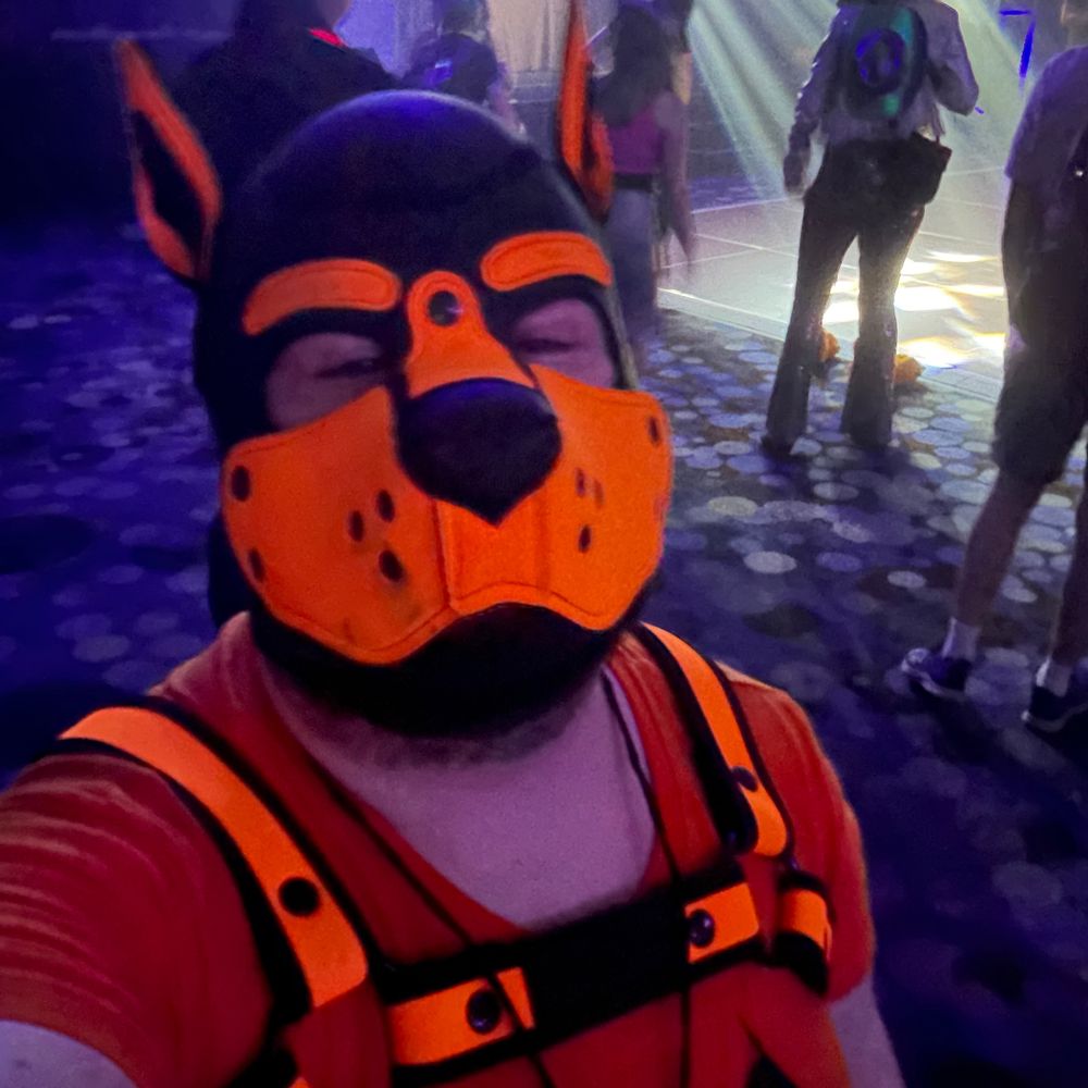 Pup Saturn