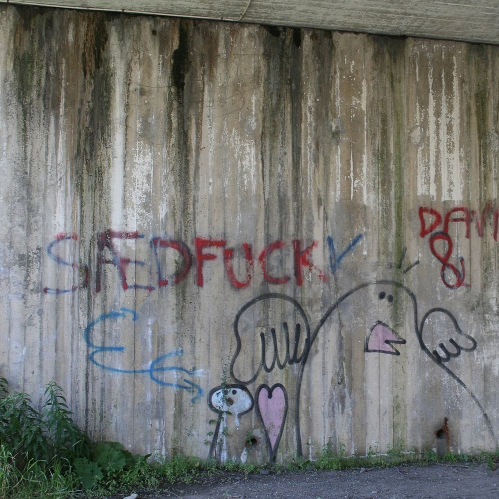 SÆDFUCK & DAVID BOWIE KNIV!