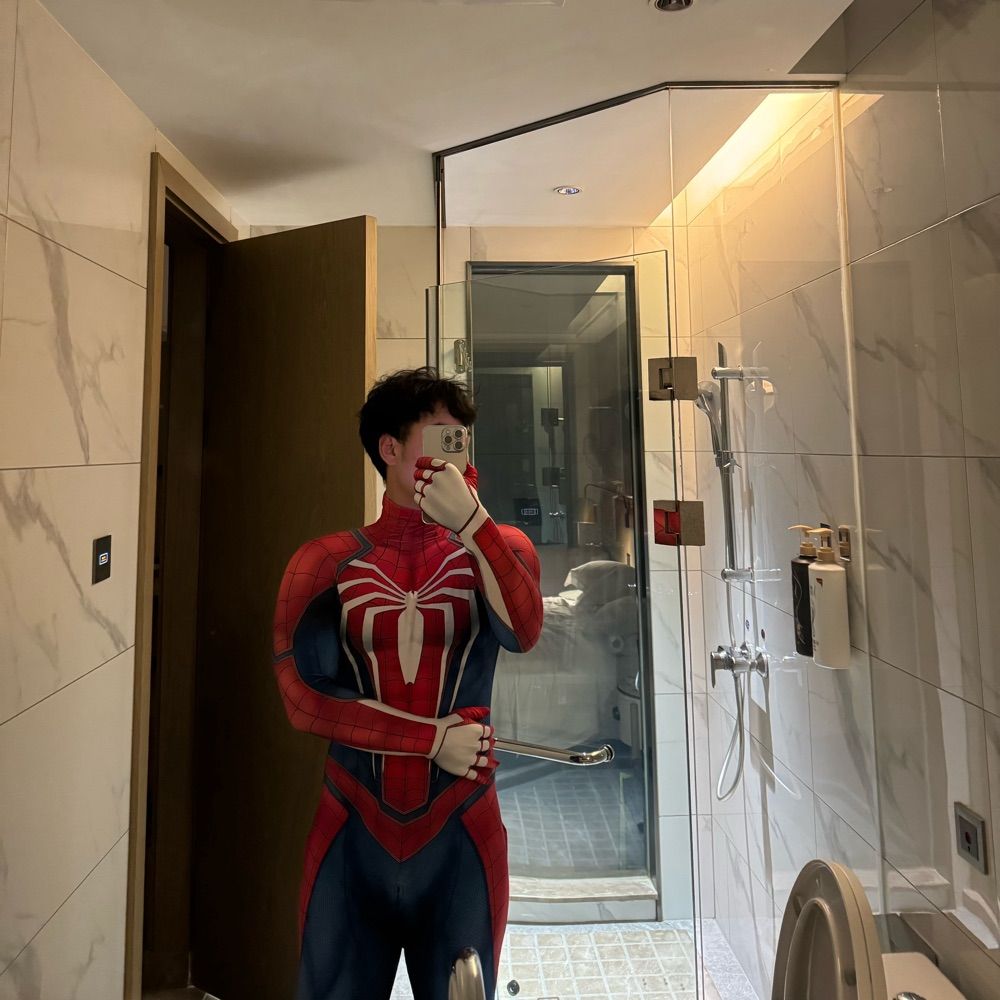爱吐丝的蜘蛛侠