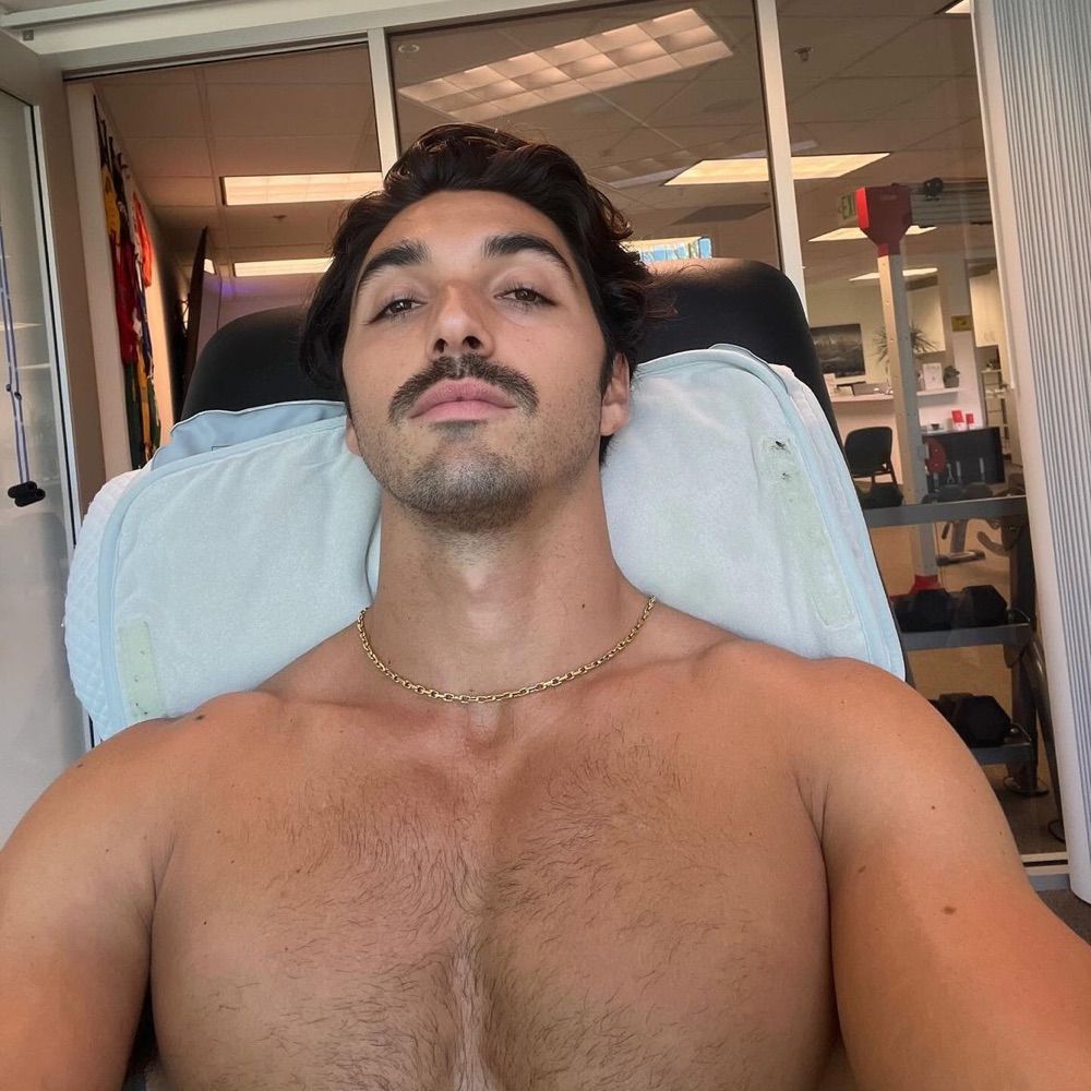 elliot belliot