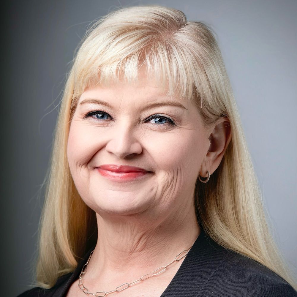 Robyn Tomlin