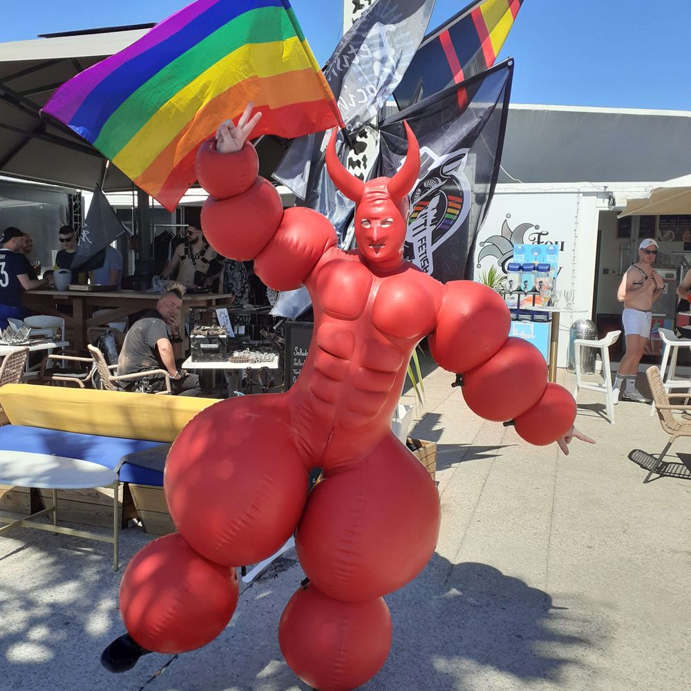 RubberTom