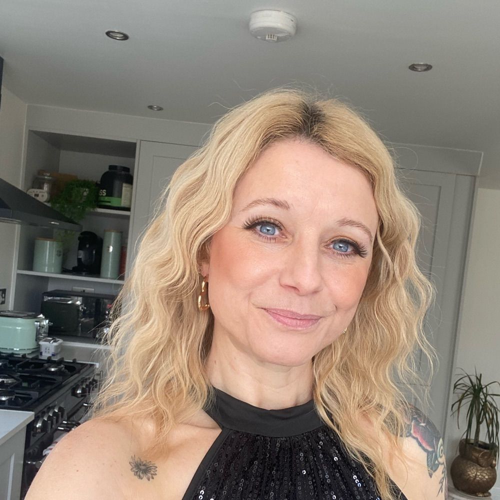 Dr Sarah Wallace